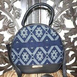 Makarios Authentic Guatemalan Handmade Leather Embroidered Crossbody Bowling Bag